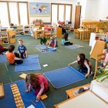 http://www.montessori-evergreen.org/programs/primary-school/